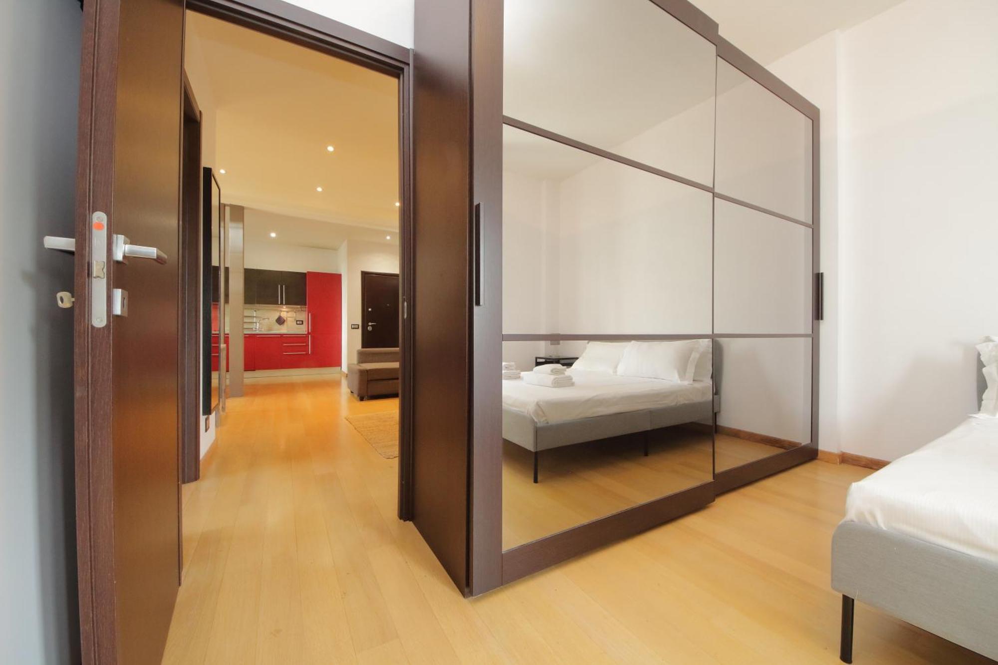 Cozy And Comfy Apartment In Piramide Metro Stop Rome Extérieur photo