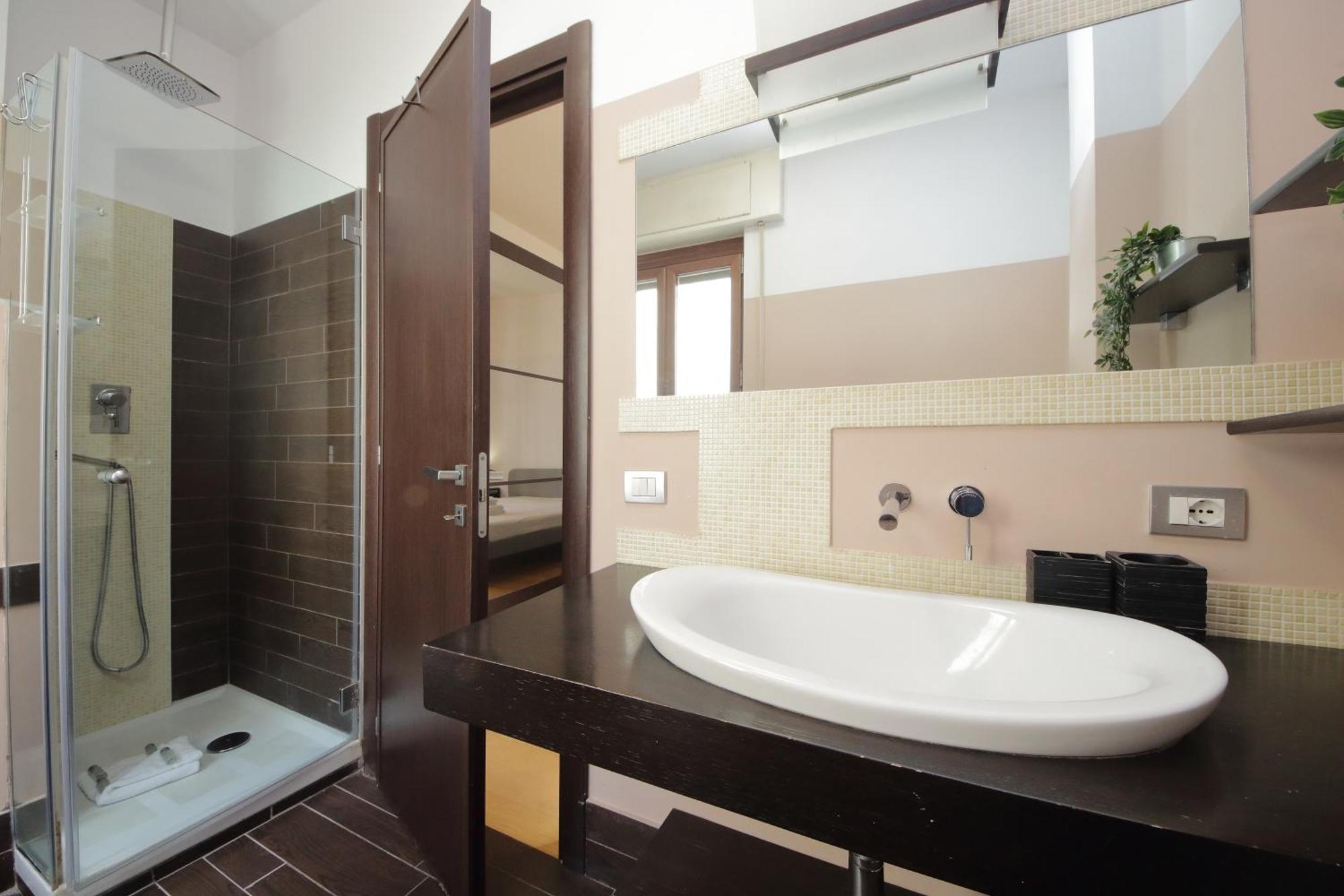 Cozy And Comfy Apartment In Piramide Metro Stop Rome Extérieur photo